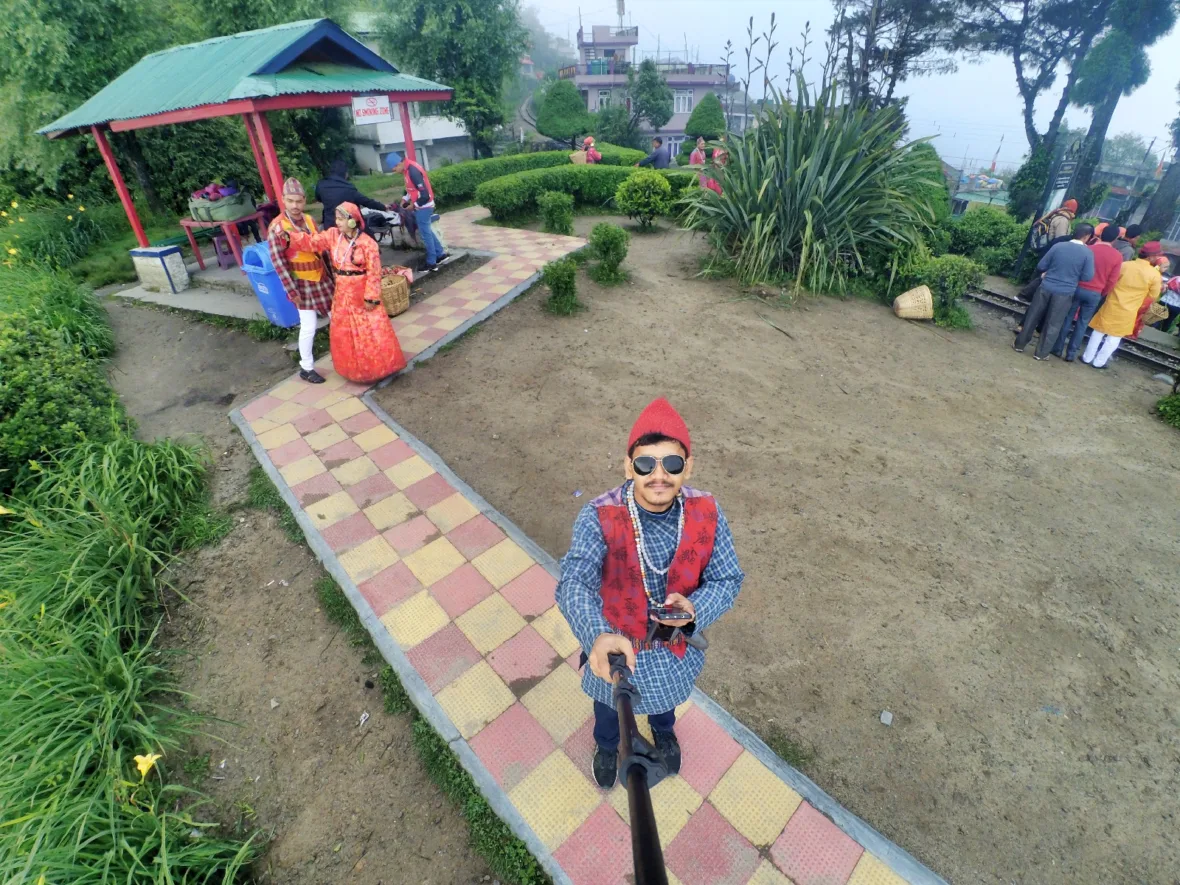 Drajeeling Traditional Dress